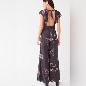 UO Gratilda Ruffle Sleeve Backless Jumpsuit Floral Black and purple boho chic 0